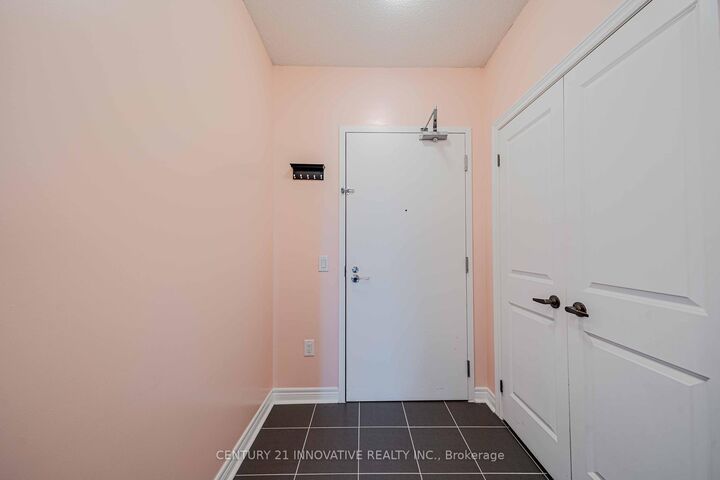 Property Photo:  7325 Markham Road 806  ON L3S 0C9 