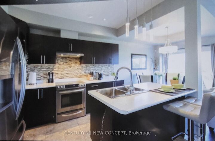 Photo de la propriété:  28 Madonna Drive  ON L9B 0H1 