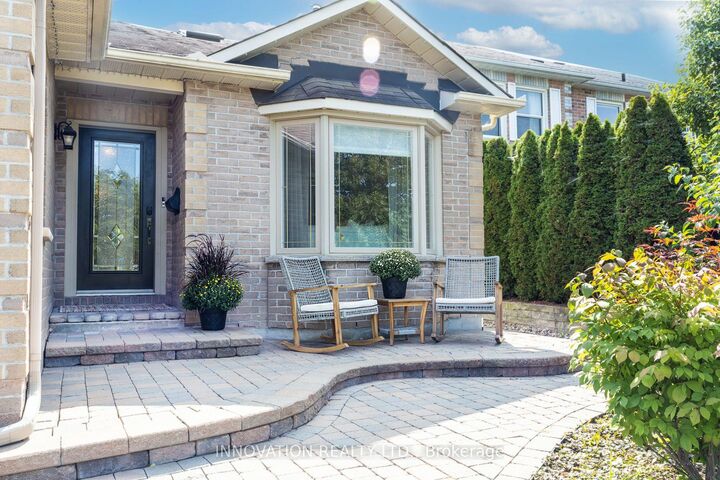 Property Photo:  6594 Delorme Avenue  ON K1C 6N6 