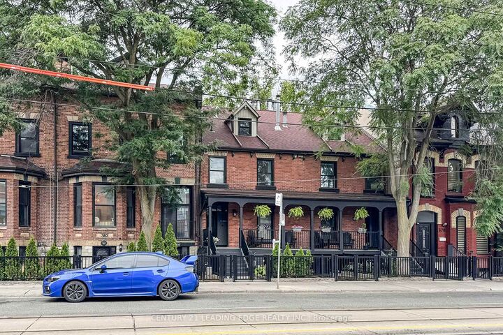 364 Dundas Street E 4  Toronto ON M5A 2A3 photo