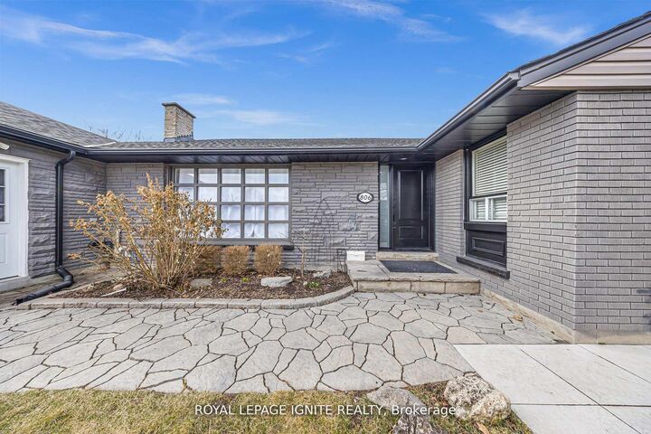 Property Photo: 806 Henry Street ON L1N 5E3