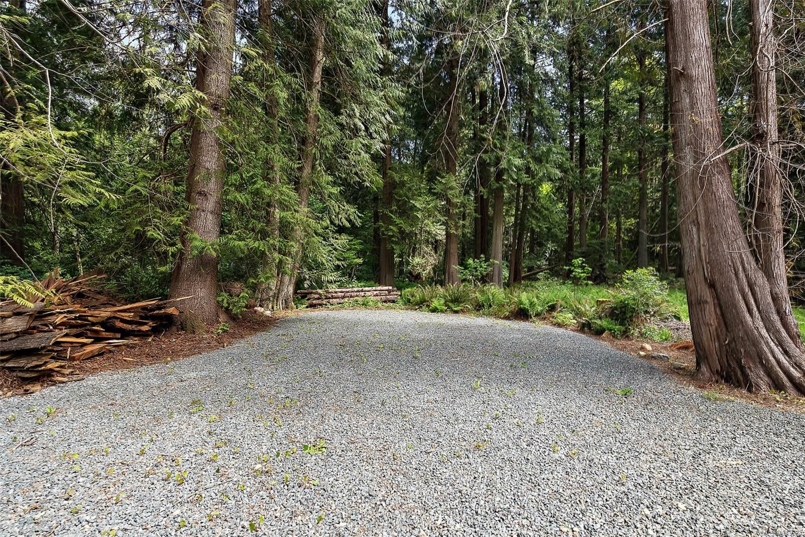 Property Photo: 1691 Kangaroo Rd BC V9C 4C6