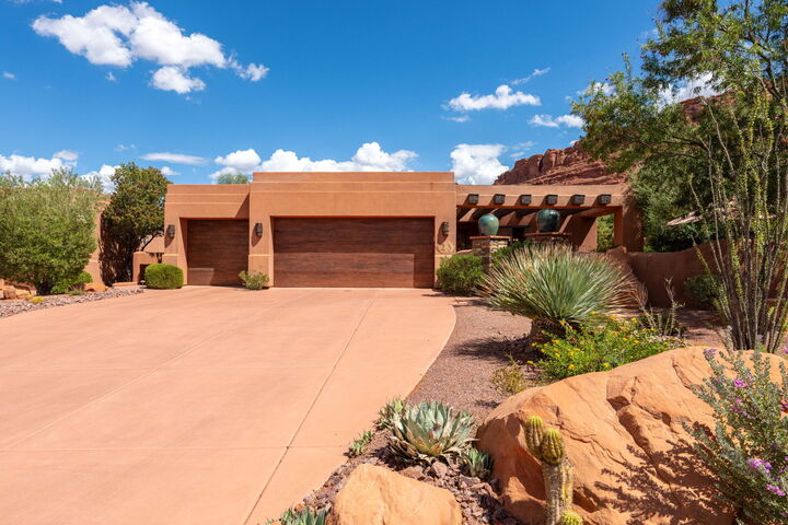 Property Photo:  2336 W Entrada Trail #23  UT 84770 