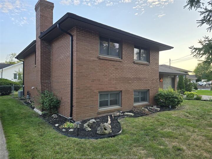 Property Photo:  353 Cousineau Road  ON N9G 1V6 