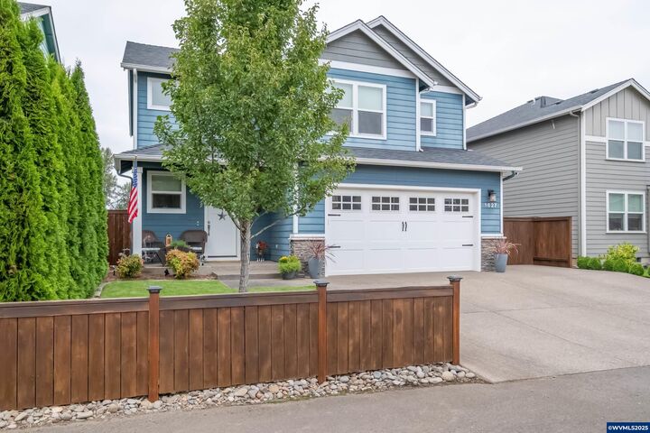 Property Photo: 1627 Trent Av N OR 97303