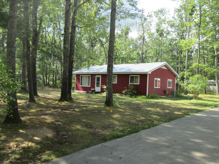 Property Photo: 2912 Birch Street MI 49756