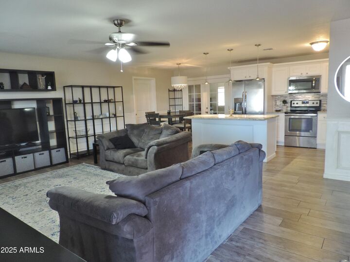 Property Photo: 764 N Thunderbird Drive AZ 85120