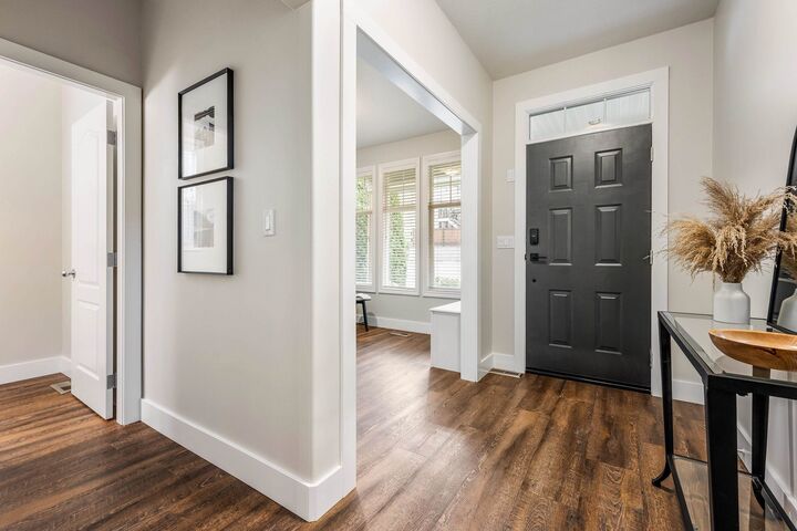 Property Photo:  45957 Sherwood Drive 9  BC V2R 5Y2 