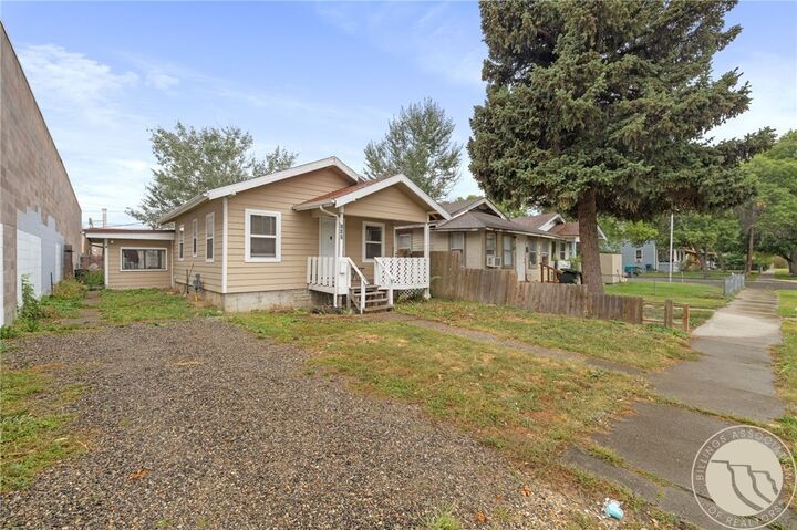 Property Photo: 142 Terry Ave MT 59101