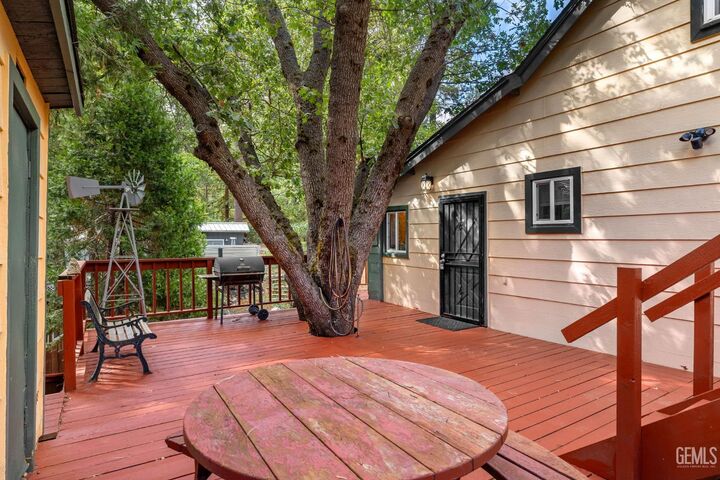 Property Photo:  44133 Old Stage Road 19  CA 93260 