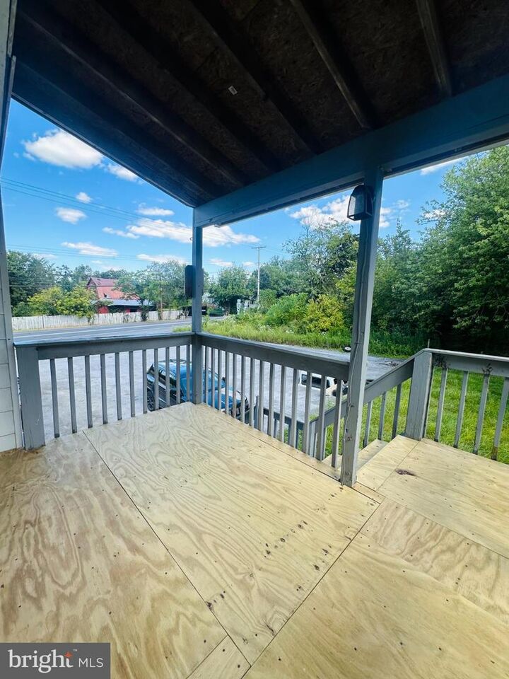 Property Photo:  2700 E Harrisburg Pike  PA 17057 