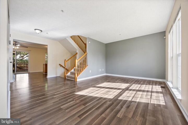 Property Photo: 9519 Oakhurst Drive MD 21046