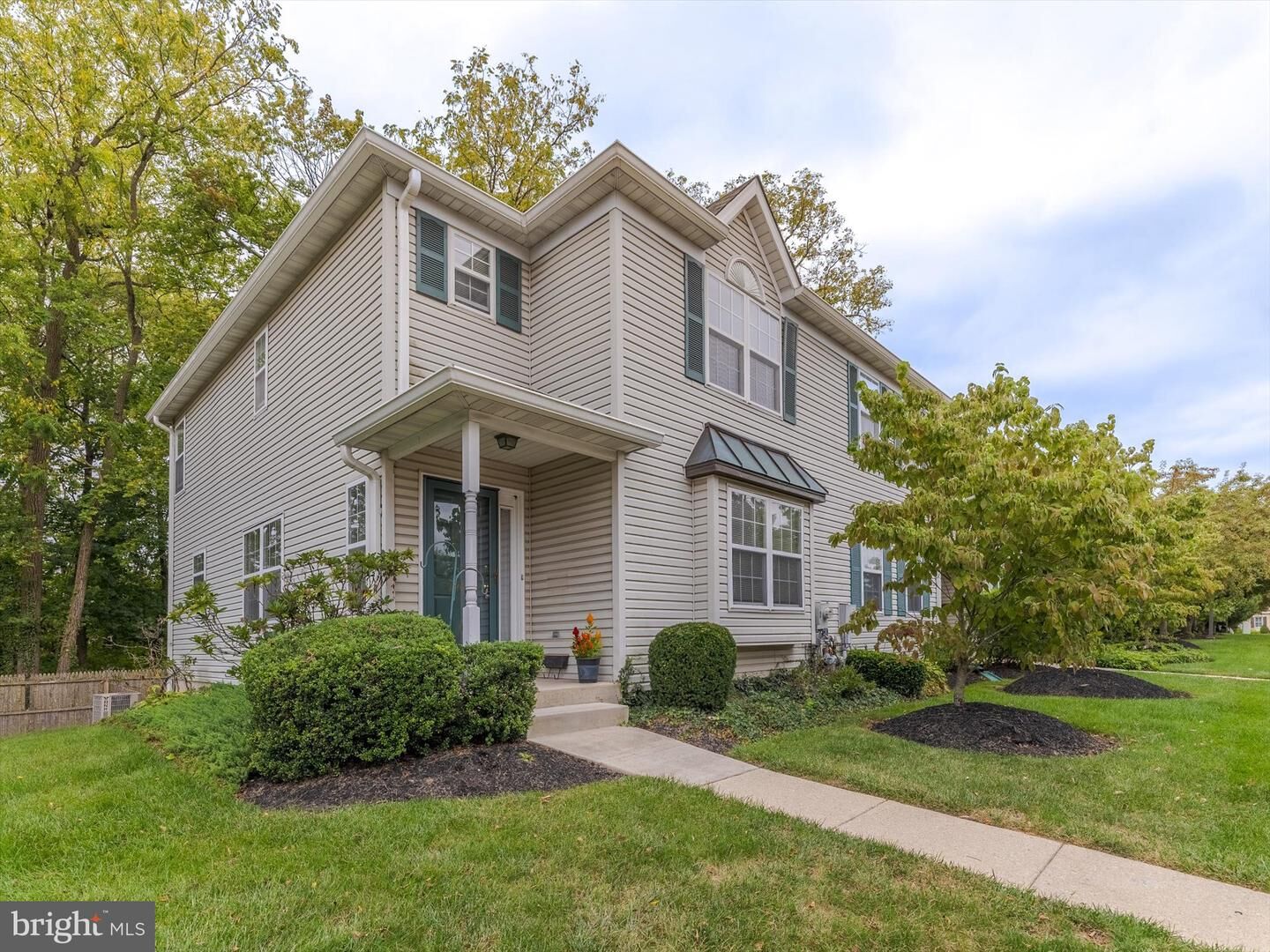 Property Photo:  122 Yorkshire Way  PA 19040