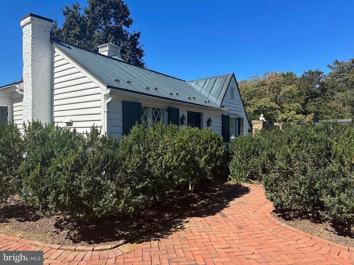 Property Photo:  11 Chatham Heights Road  VA 22405 
