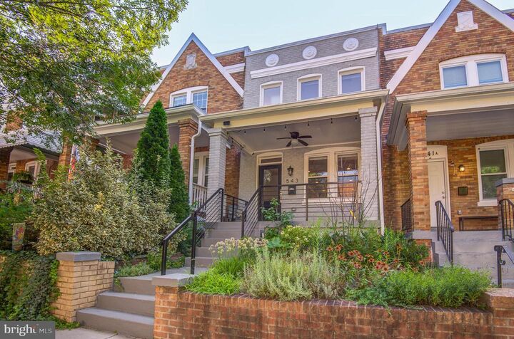 Property Photo:  543 23rd Place NE  DC 20002 