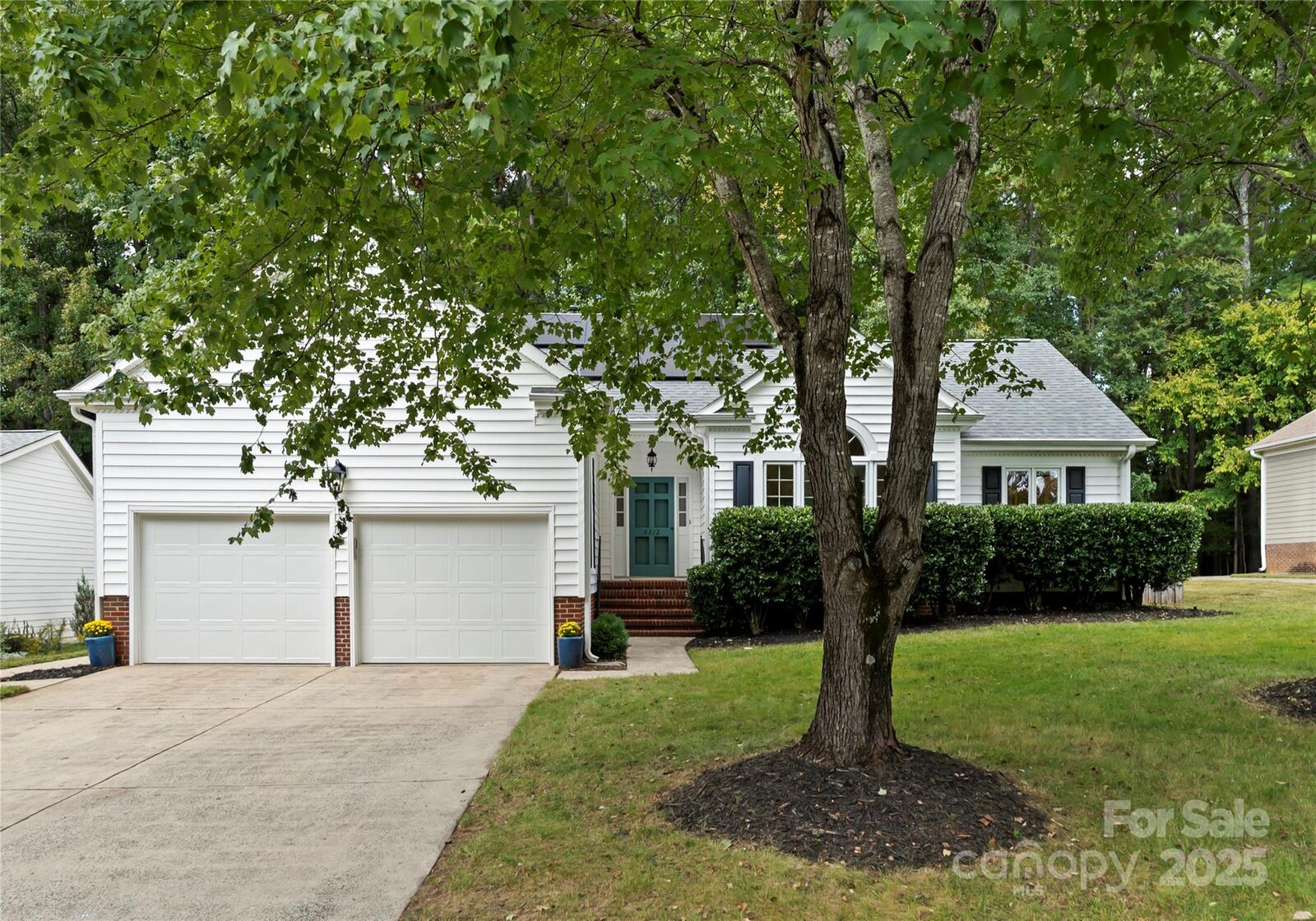 Property Photo:  9612 Stanton Green Court  NC 28277