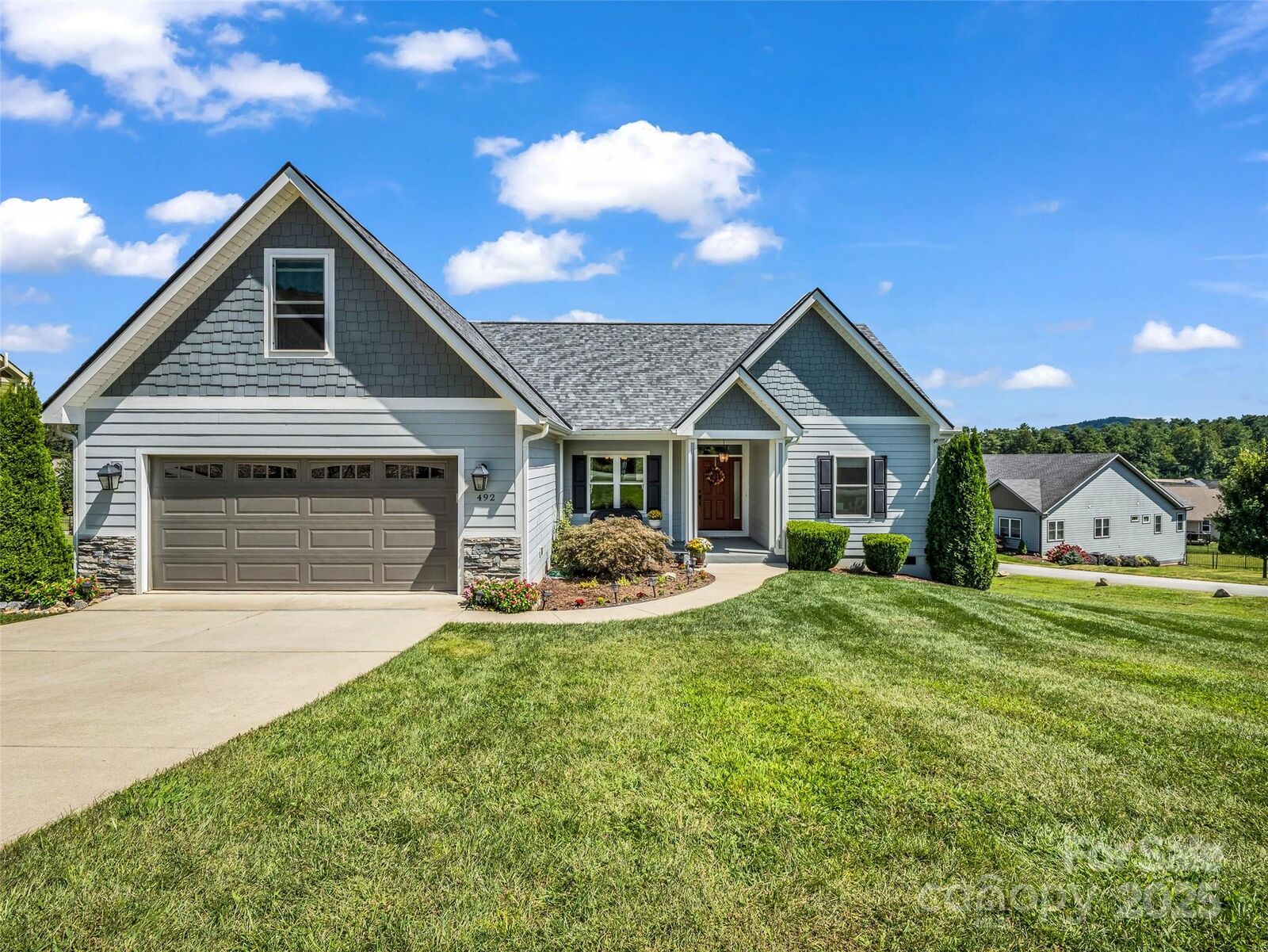 Property Photo:  492 Blacksmith Run Drive  NC 28792 