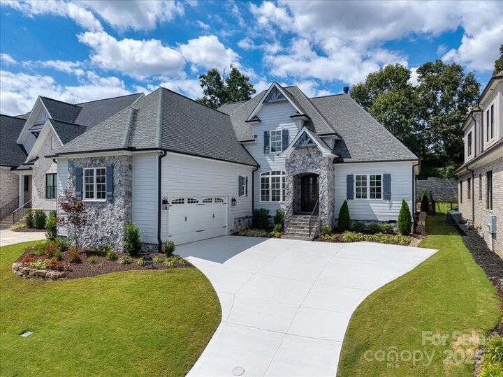 Property Photo: 202 Chestnut Pond Lane SC 29681