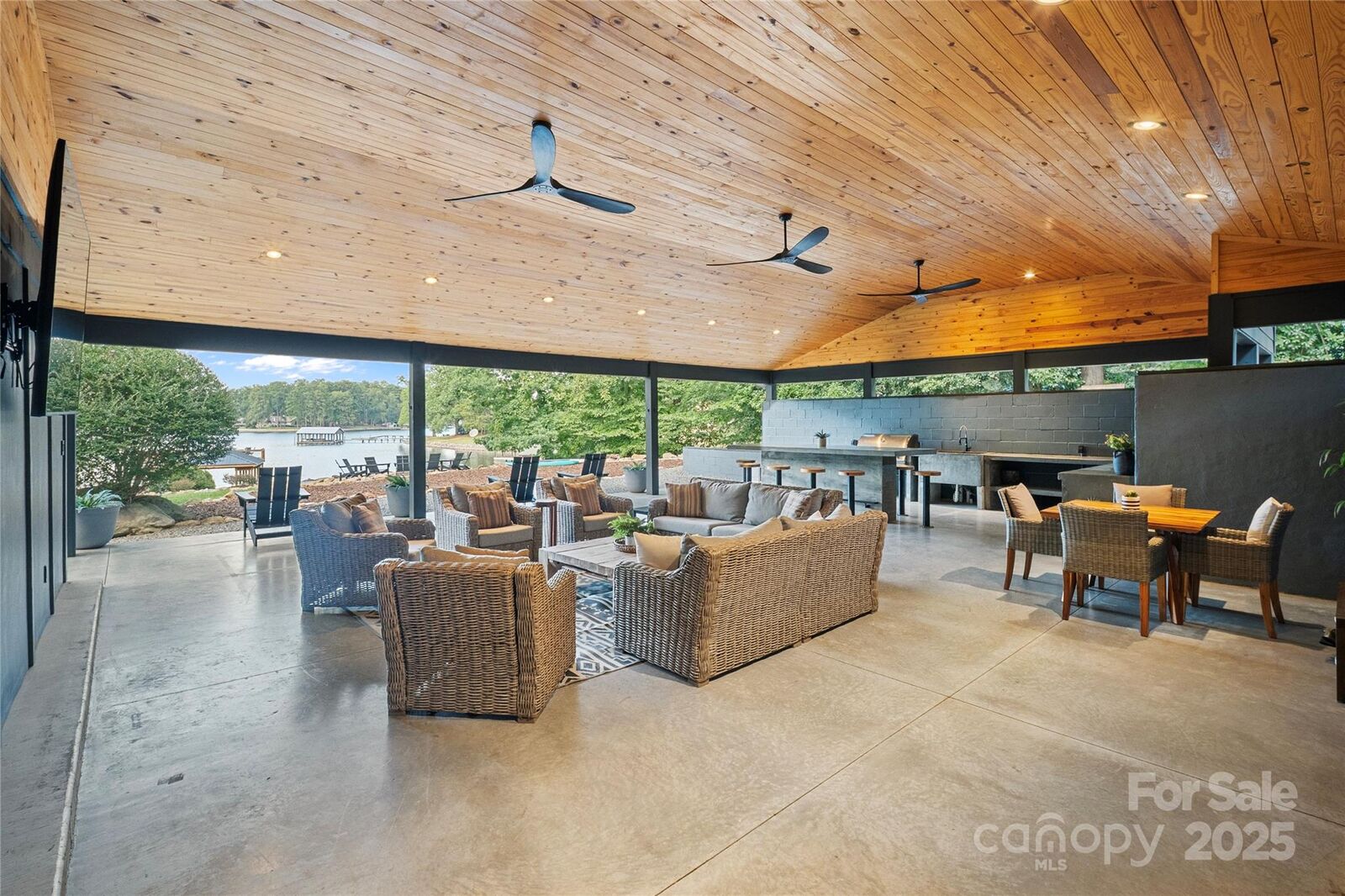 Property Photo: 379 Indian Trail NC 28117