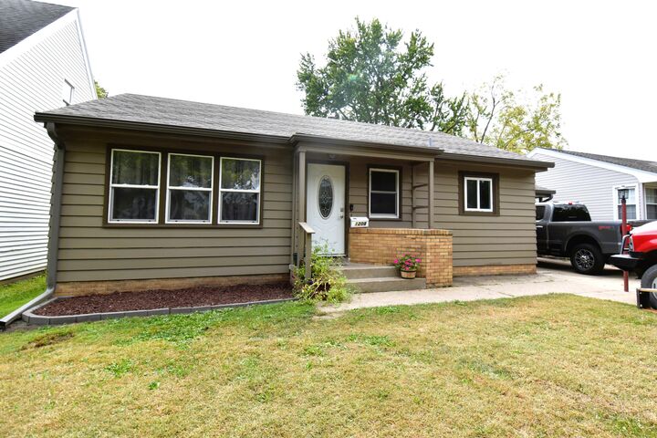 1208 Garst Avenue  Boone IA 50036 photo