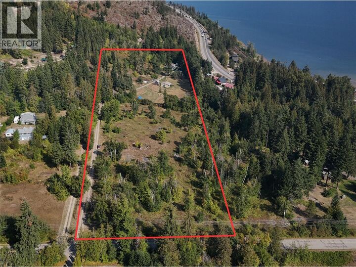 Property Photo:  3591 65 Avenue Northwest  BC V1E 3A2 