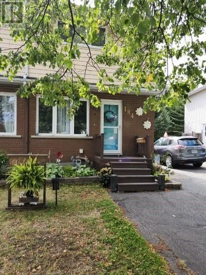 Property Photo: 184 Shelley ON P3A 2S5