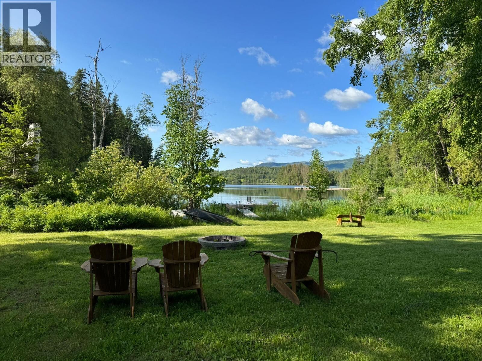 Photo de la propriété: 781 Gardom Lake Road BC V0E 1V3