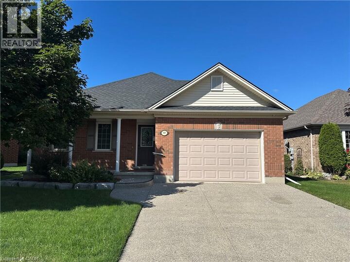 131 Weston Drive  Tillsonburg ON N4G 5X1 photo