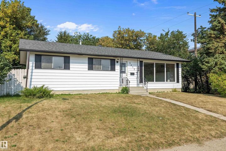 Property Photo:  3412 114 Avenue NW  AB T5W 0S3 