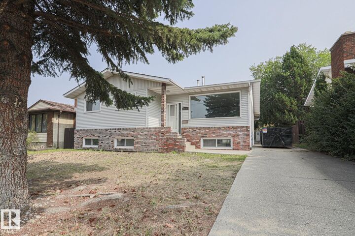 1831 51 Street NW  Edmonton AB T6L 1X4 photo