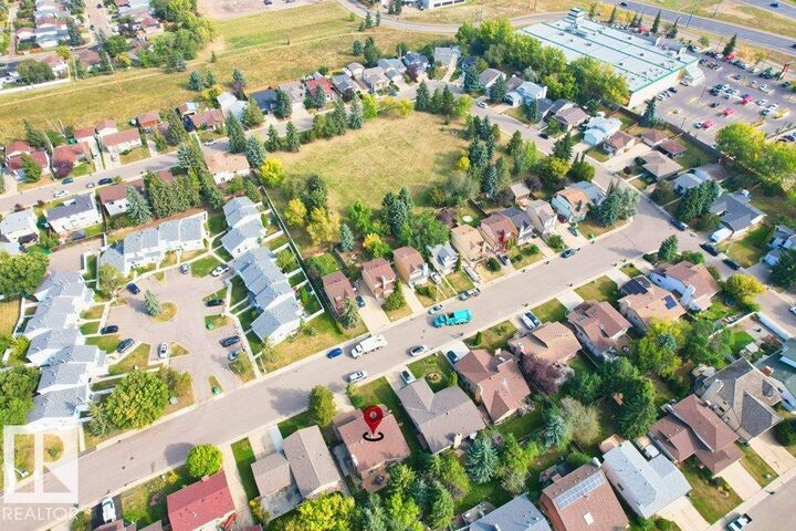Property Photo:  10429 28A Avenue NW  AB T6J 4E5 