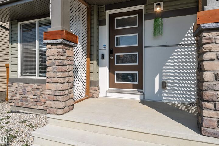 Property Photo:  4620 175 Avenue NW  AB T5Y 4A1 