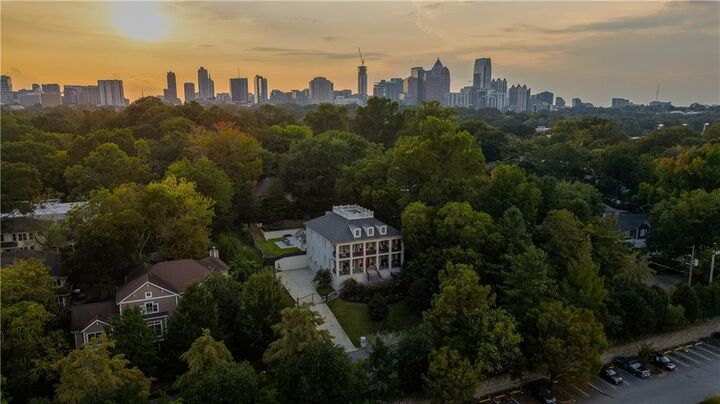 790 Lakeview Avenue NE  Atlanta GA 30308 photo