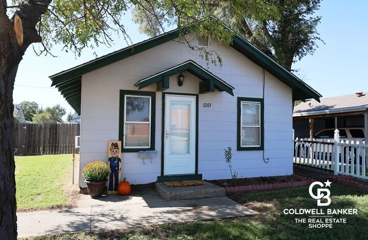 Property Photo:  1203 N 8th Street  KS 67846 