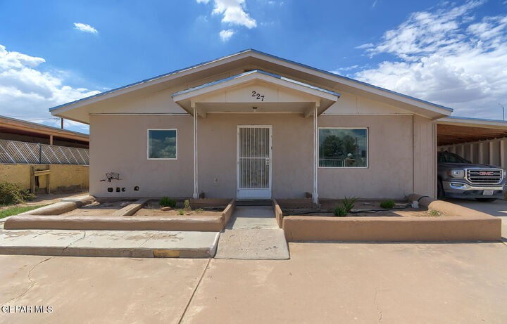 227 Galvan Place  El Paso TX 79915 photo
