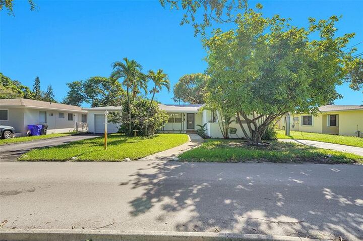 917 N 17th Ave  Hollywood FL 33020 photo