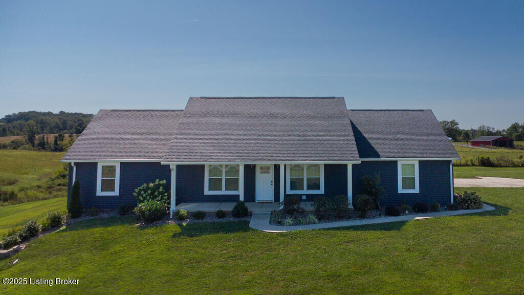 Property Photo:  1588 Sanders Road Rd  KY 42718 