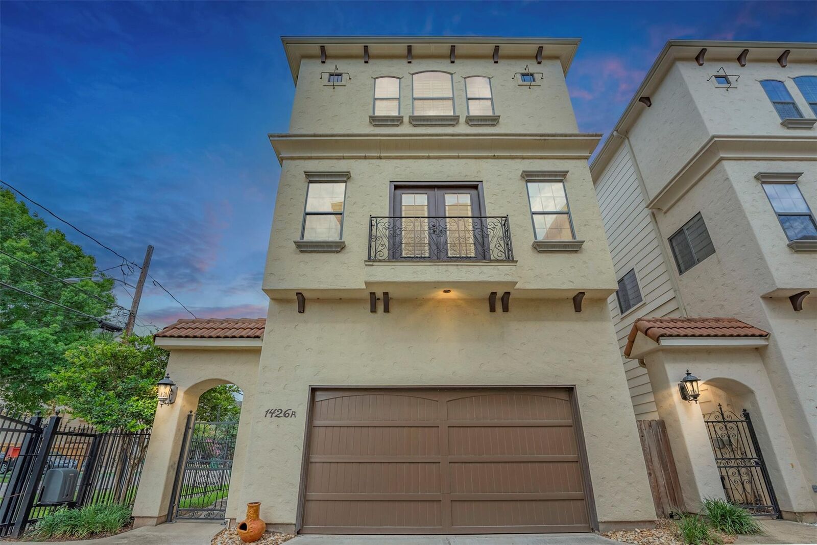 Property Photo:  1426 W 21st Street A  TX 77008 