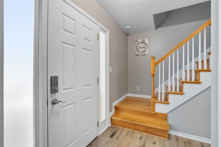 Property Photo:  1312 Country Club Road  IA 50125 