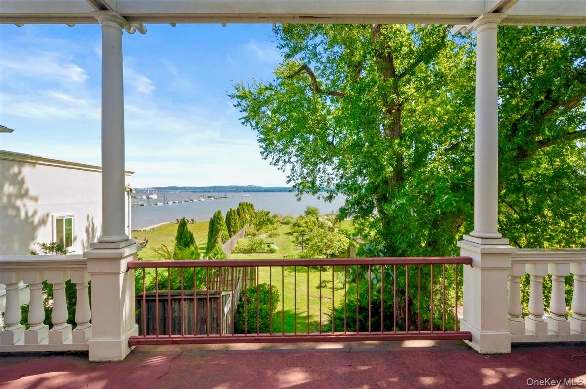 Property Photo:  563 Piermont Avenue  NY 10968 