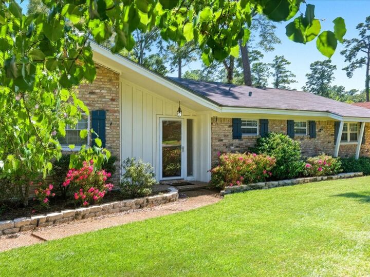 Property Photo: 1509 Reen Drive TX 75904