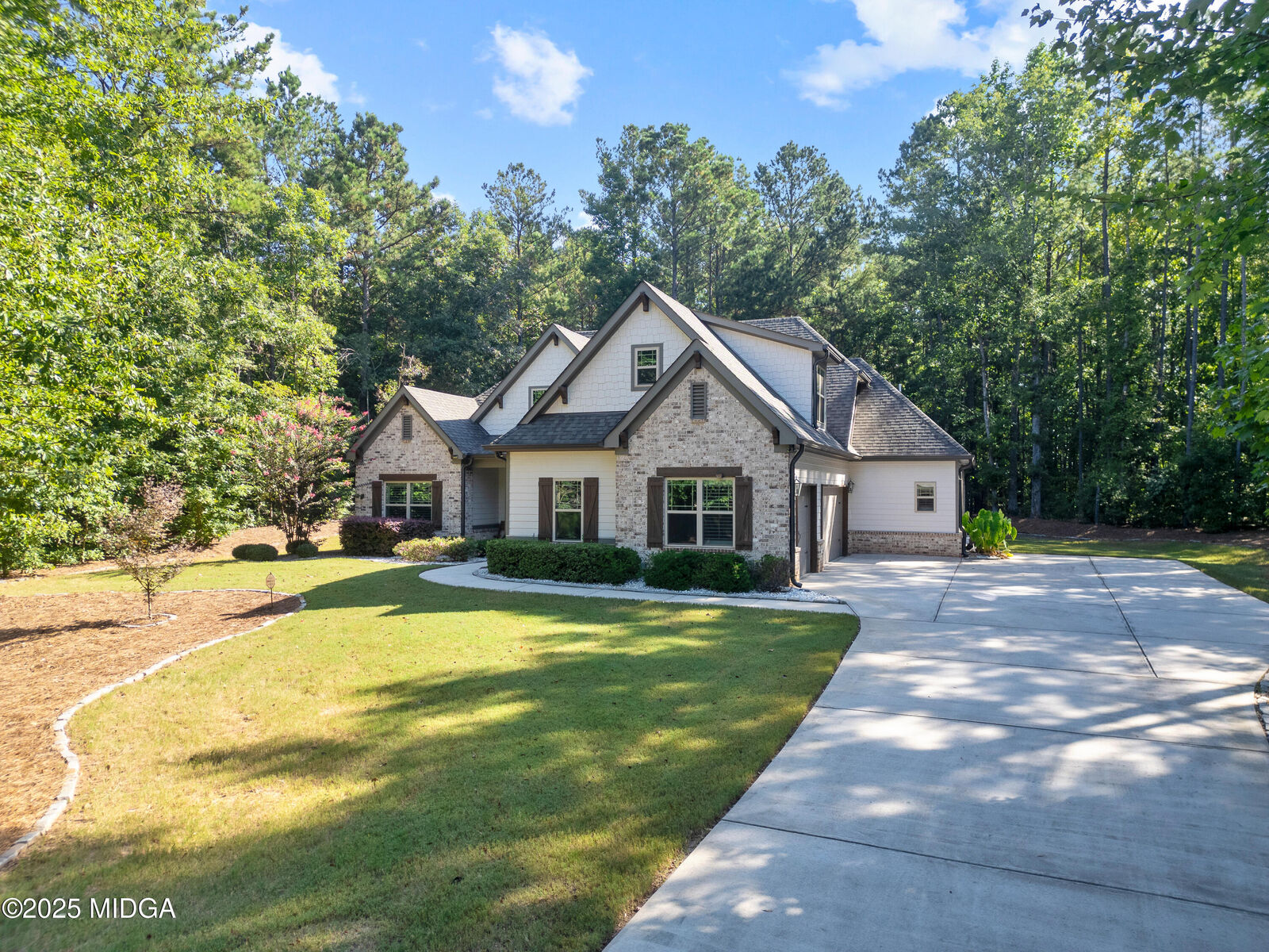 Property Photo:  331 Preakness Way  GA 31029 