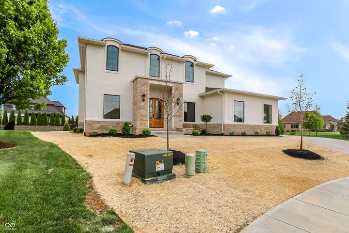 Property Photo:  5336 Ashby Court  IN 46143 