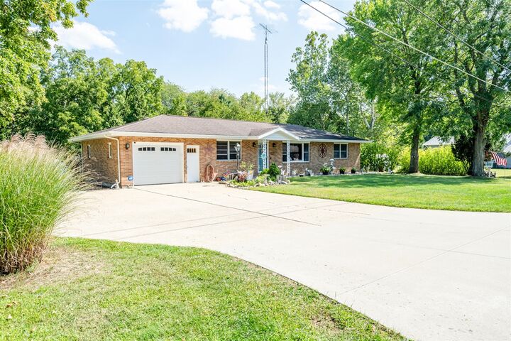 Property Photo: 4537 Stanley Avenue MI 49098-9330