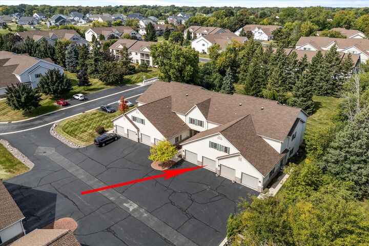 2112 Pine Ridge Ct F  Grafton WI 53024 photo