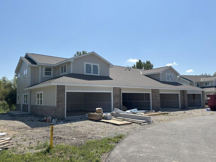 455 Hillary Cir D  Johnson Creek WI 53038 photo
