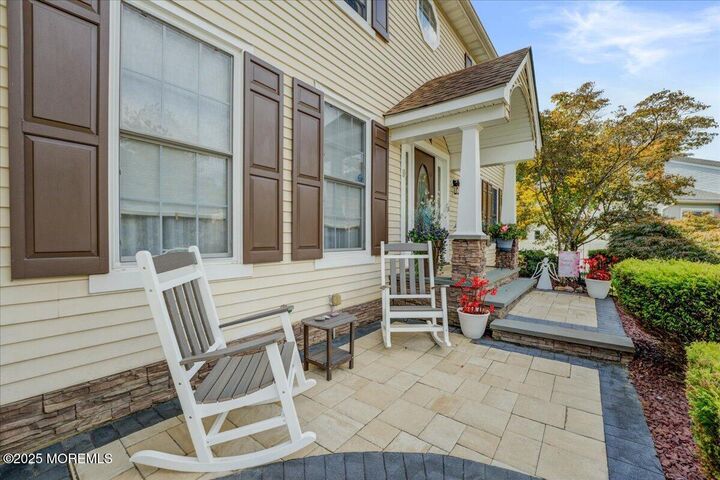 Property Photo:  9 Hawk Court  NJ 07731 