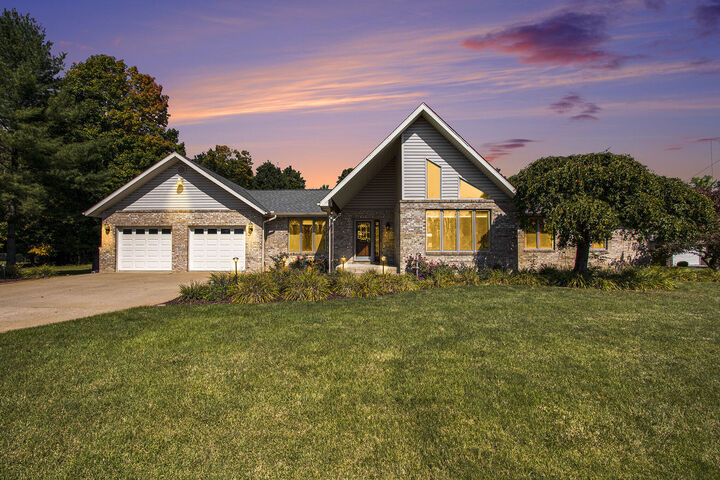 Property Photo: 6030 Paw Paw Lake Road MI 49038
