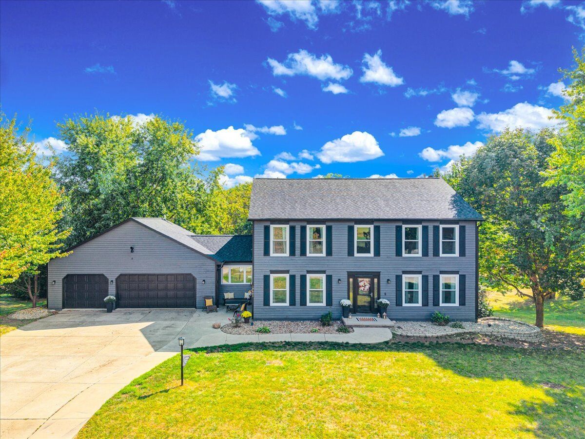 Property Photo:  19683 Chelsea Way  IL 61705