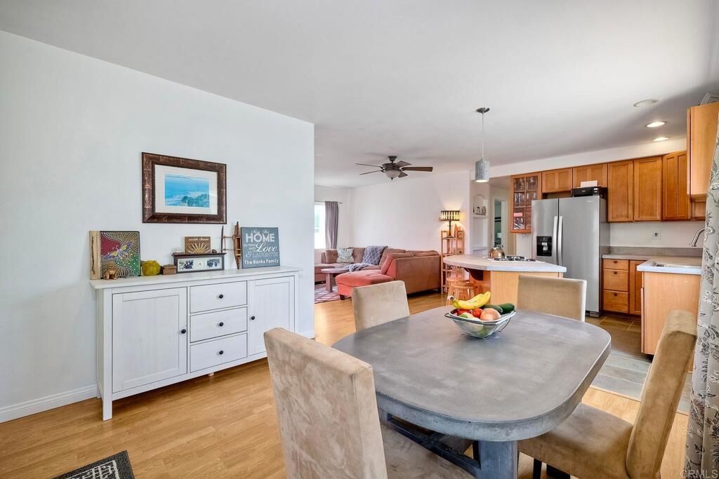 Property Photo:  155 W Jason Street 6  CA 92024 